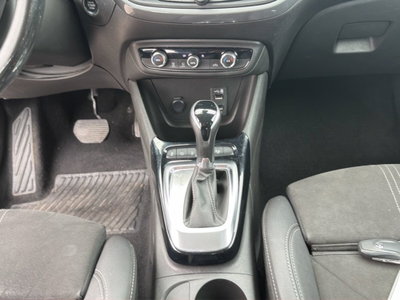 Opel Crossland 1.2 Ultimate s&s 130cv at6 (15)