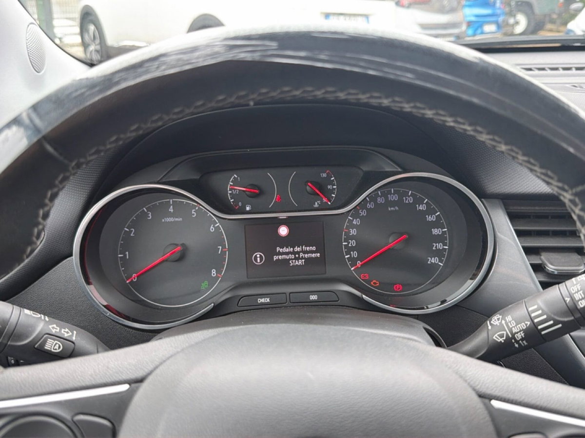 Opel Crossland 1.2 Ultimate s&s 130cv at6 (18)