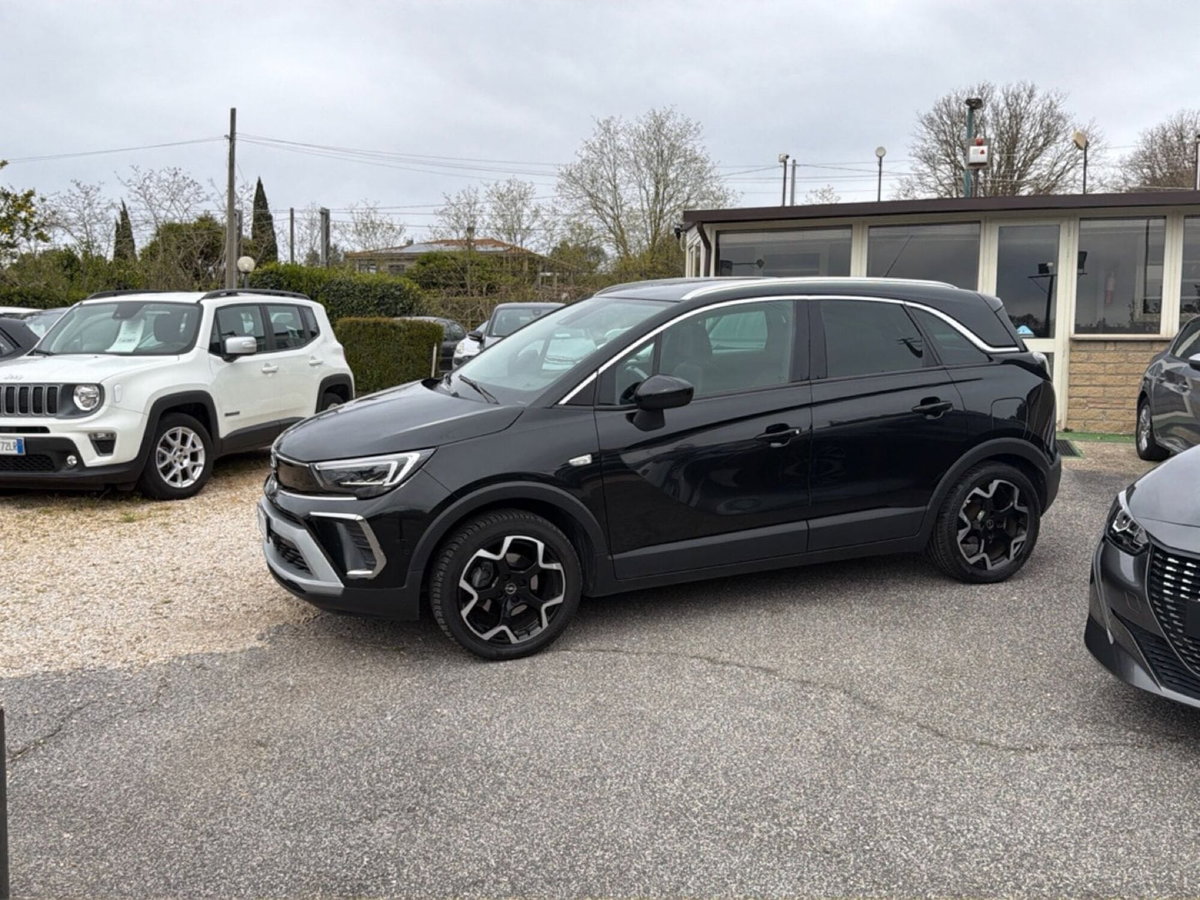 Opel Crossland 1.2 Ultimate s&s 130cv at6 (2)