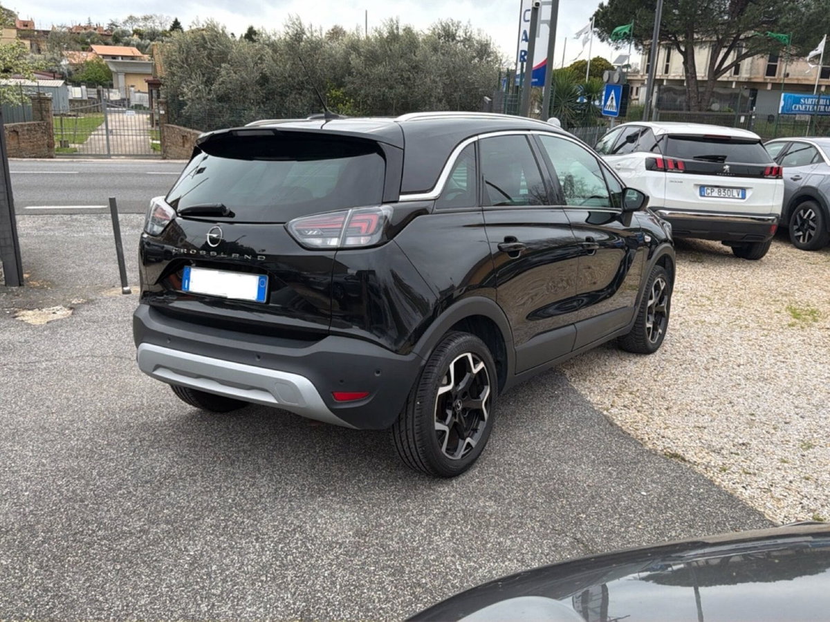 Opel Crossland 1.2 Ultimate s&s 130cv at6 (5)