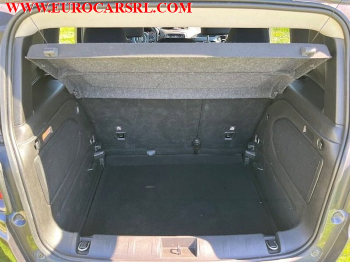 Jeep Renegade 2.0 Mjt 140CV 4WD Active Drive Limited (19)