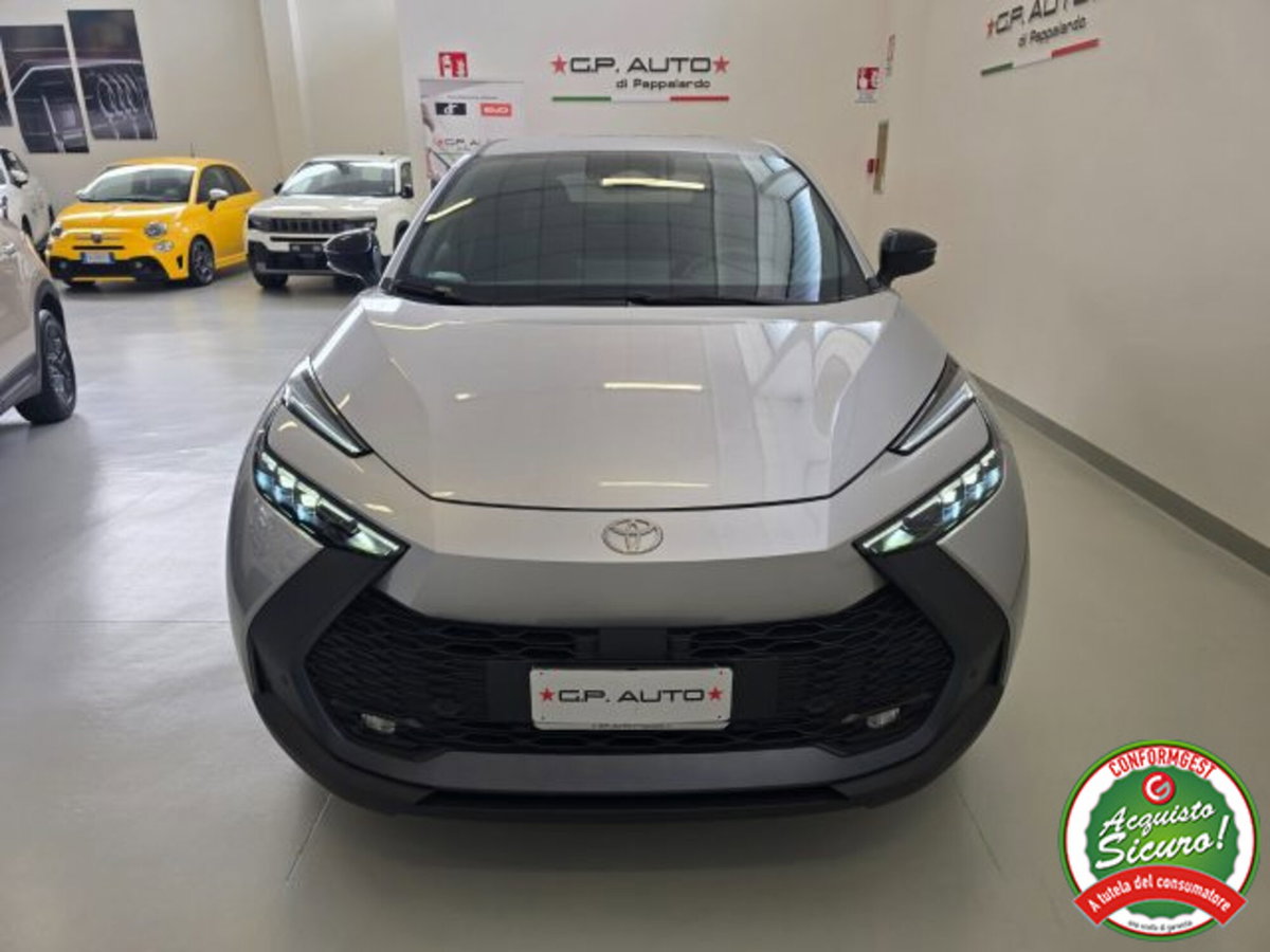 Toyota Toyota C-HR 1.8 hv Lounge fwd e-cvt (2)