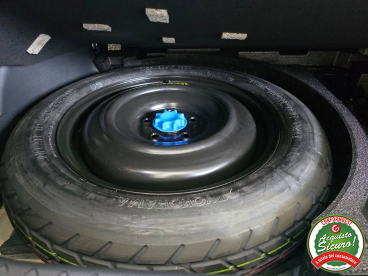 Toyota Toyota C-HR 1.8 hv Lounge fwd e-cvt (9)