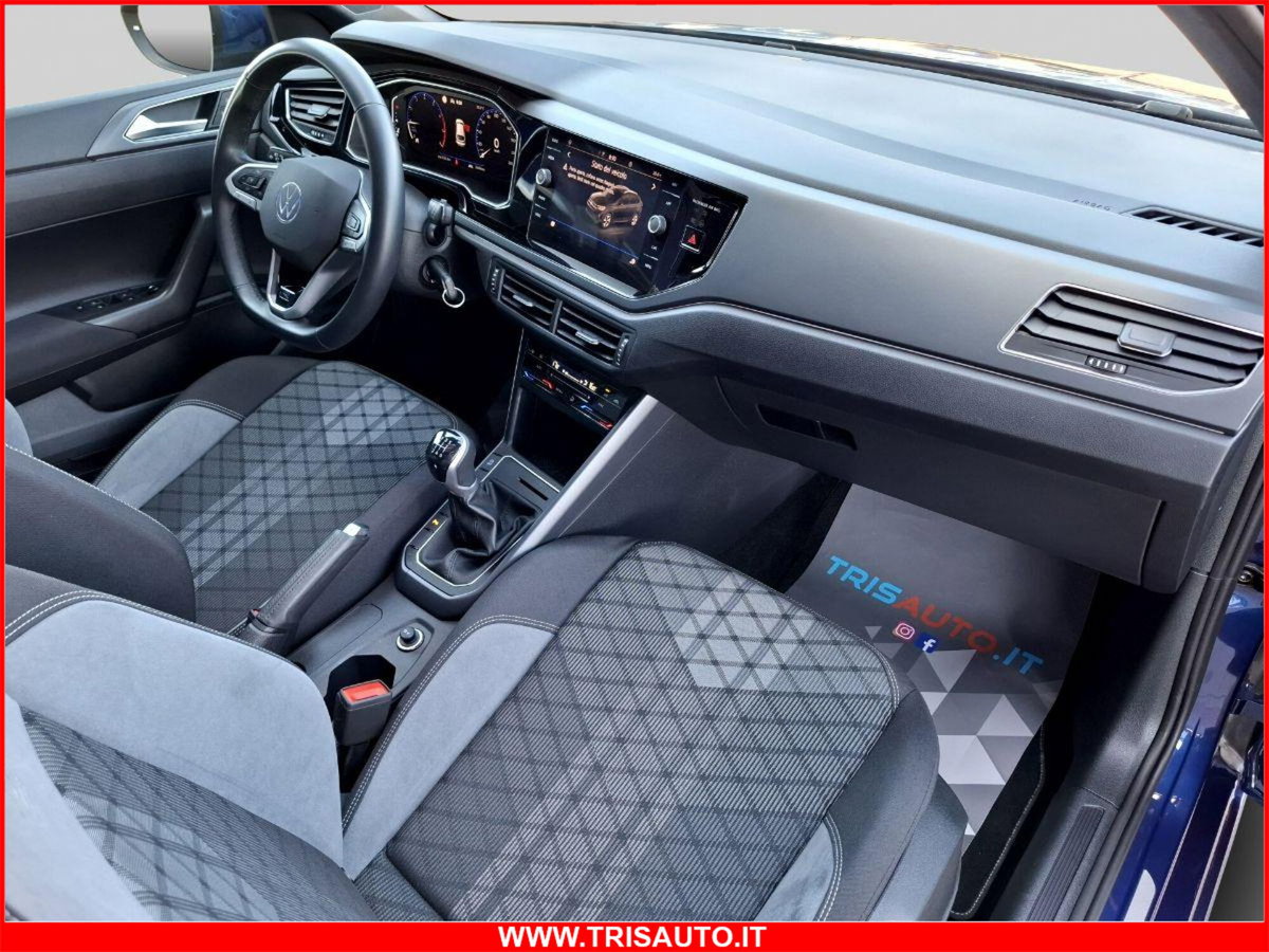 Volkswagen Taigo 1.0 tsi R-Line 115cv (7)