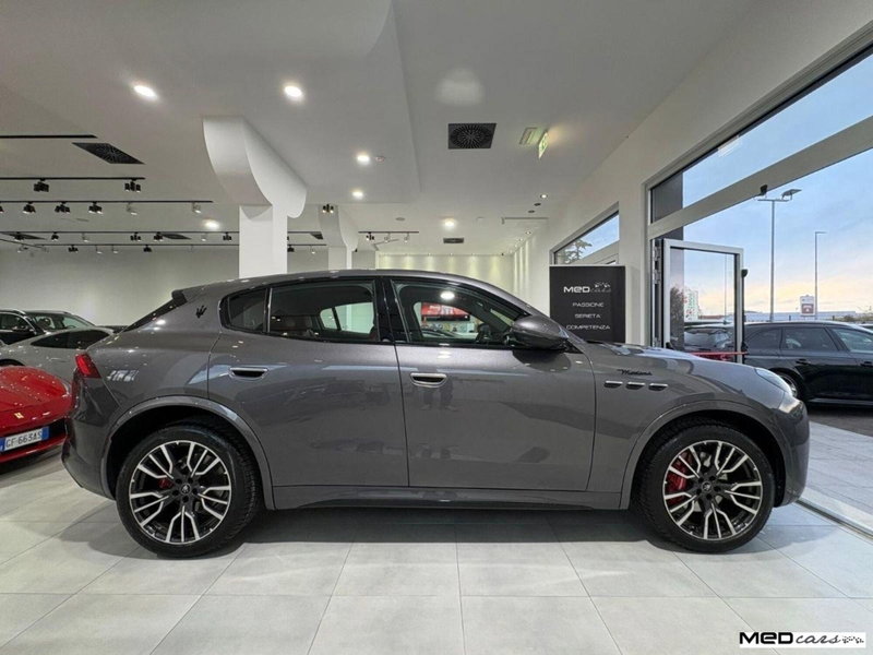 Maserati Grecale 2.0 mhev Modena 330cv auto