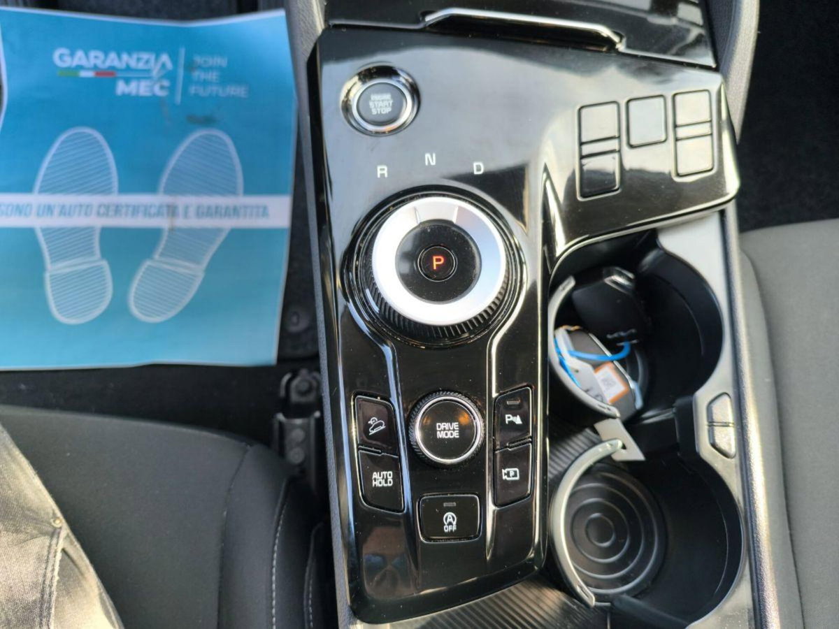 Kia Sportage 1.6 crdi mhev GT-line Plus dct (12)