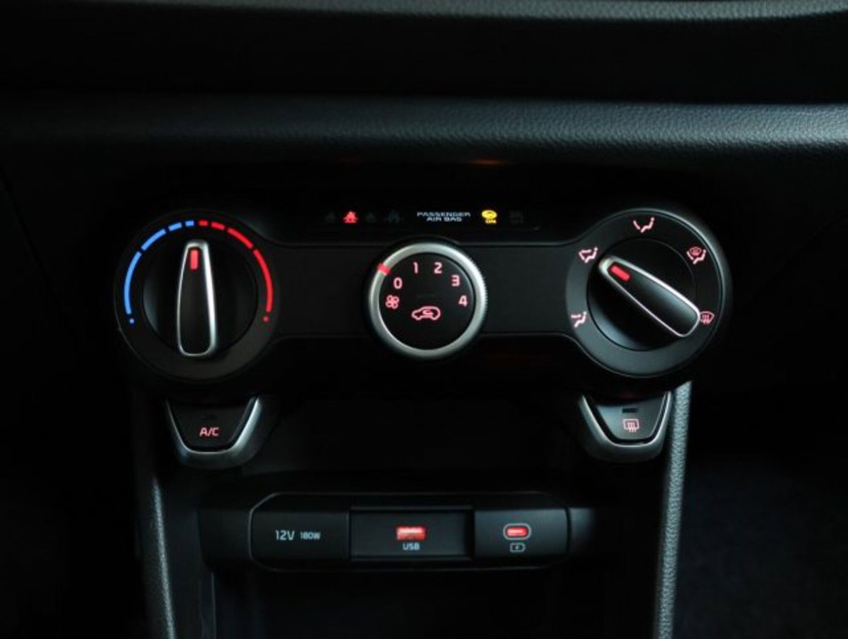 Kia Picanto 1.0 gdi Style (19)