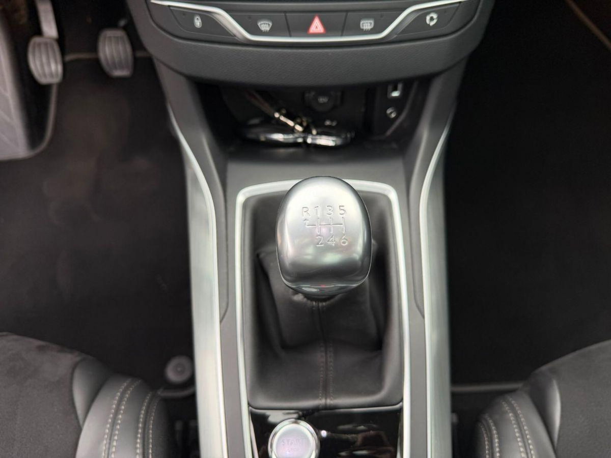 Peugeot 308 BlueHDi 120 S&S Allure (20)