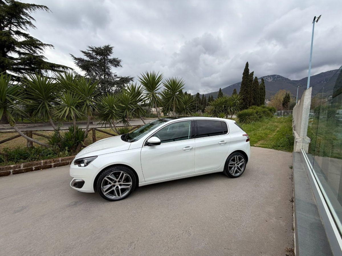Peugeot 308 BlueHDi 120 S&S Allure (3)