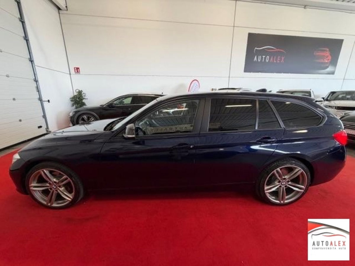 BMW Serie 3 Touring 318d  Business Advantage (14)