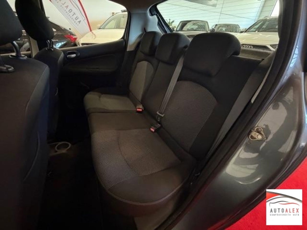 Peugeot 206 5p. X-Line (11)