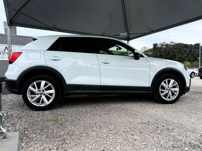Audi Q2 Q2 1.6 TDI S tronic Business (8)