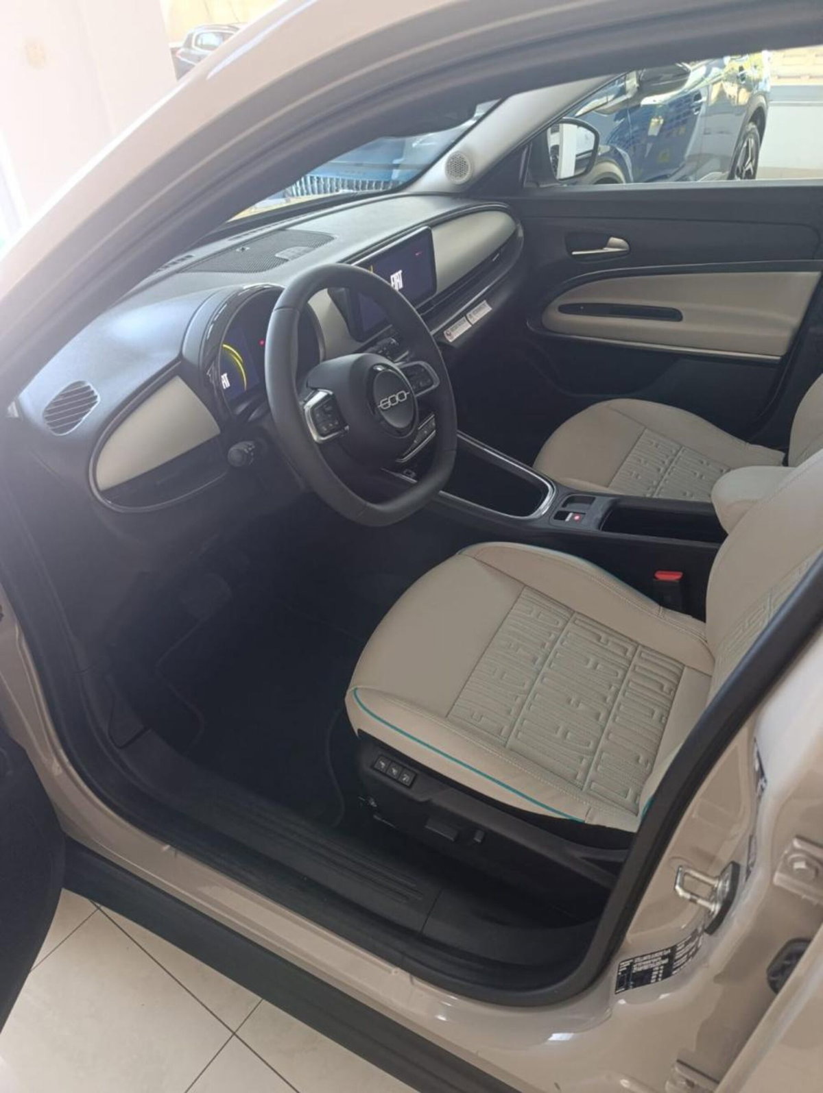 Fiat 600 1.2 La Prima 100cv (5)
