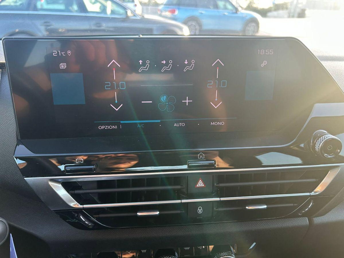 Citroen C4 PureTech 130 S&S Feel (12)