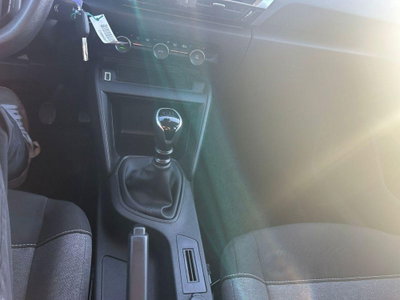 Citroen C4 PureTech 130 S&S Feel (17)