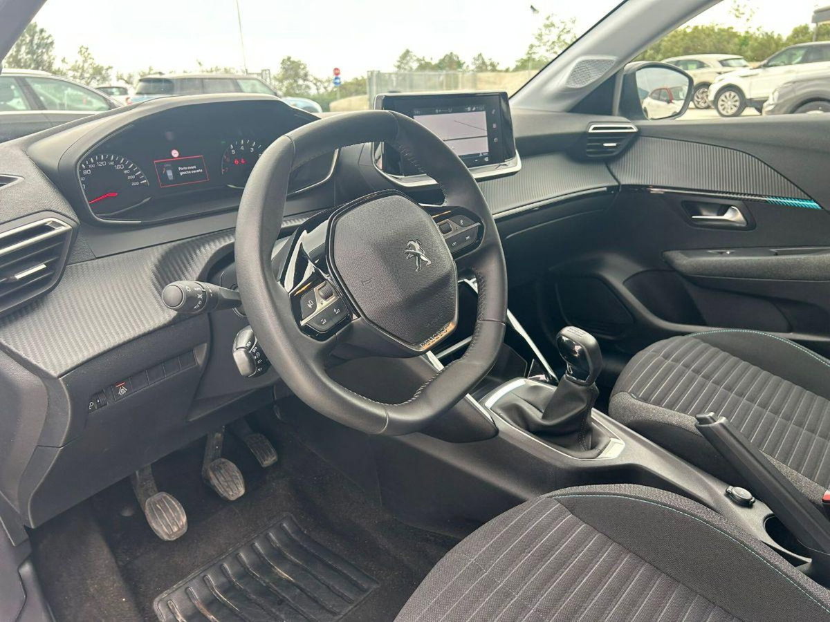 Peugeot 208 PureTech 100 Stop&Start 5 porte Allure (10)
