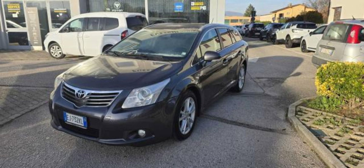 Toyota Avensis Station Wagon 2.2 D-Cat aut. Wagon Executive Safety