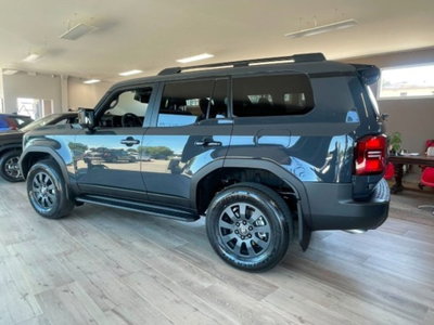 Toyota Land Cruiser 2.8 mhev Icon awd auto (10)