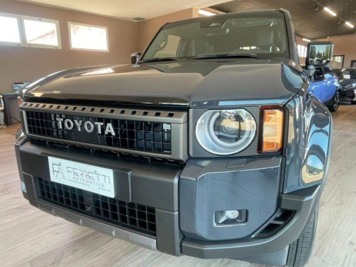 Toyota Land Cruiser 2.8 mhev Icon awd auto (14)