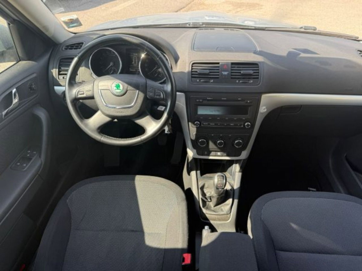 Skoda Yeti 2.0 TDI CR 140CV 4x4 Experience (15)