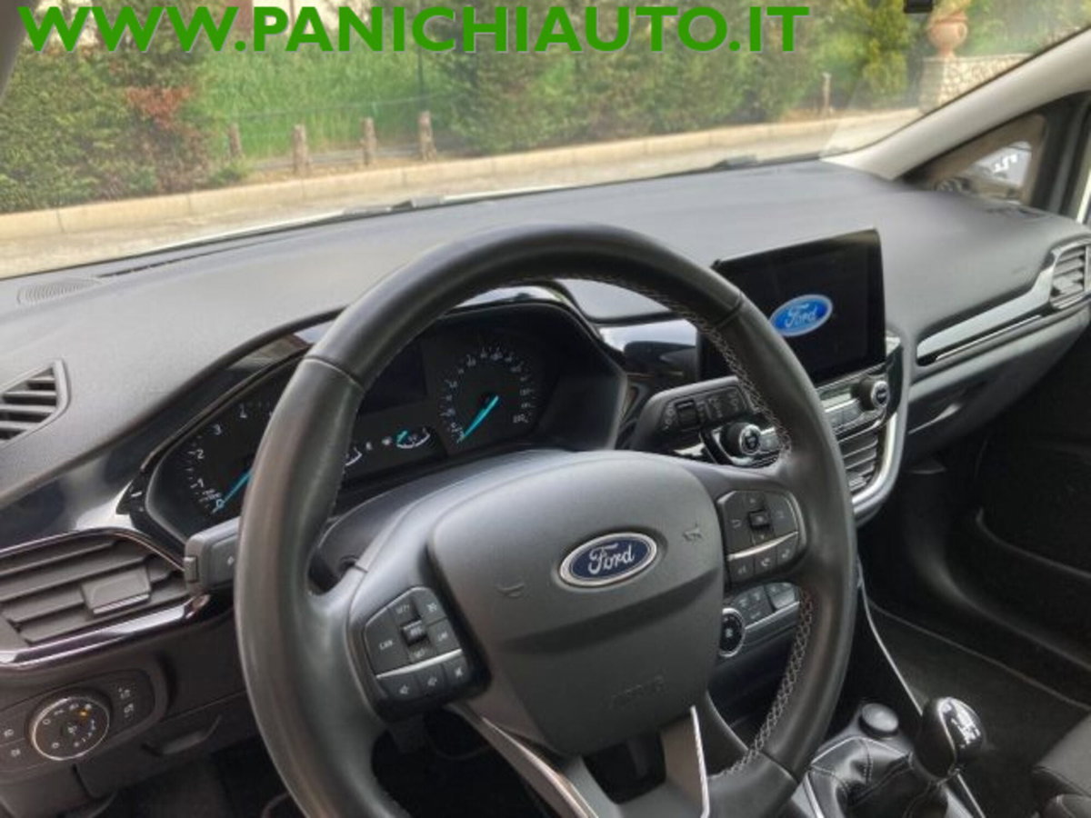 Ford Fiesta 1.1 75 CV GPL 5 porte Titanium (14)
