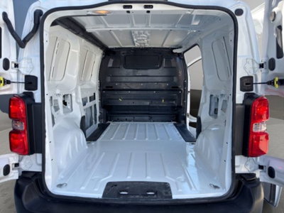 Opel Vivaro 1.5 Diesel 120CV S&S PC-TN S (15)