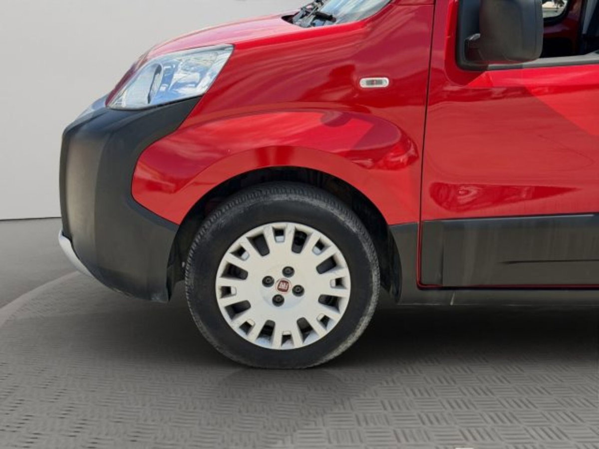Fiat Fiorino Furgone cargo 1.3 mjt 95cv Adventure (19)