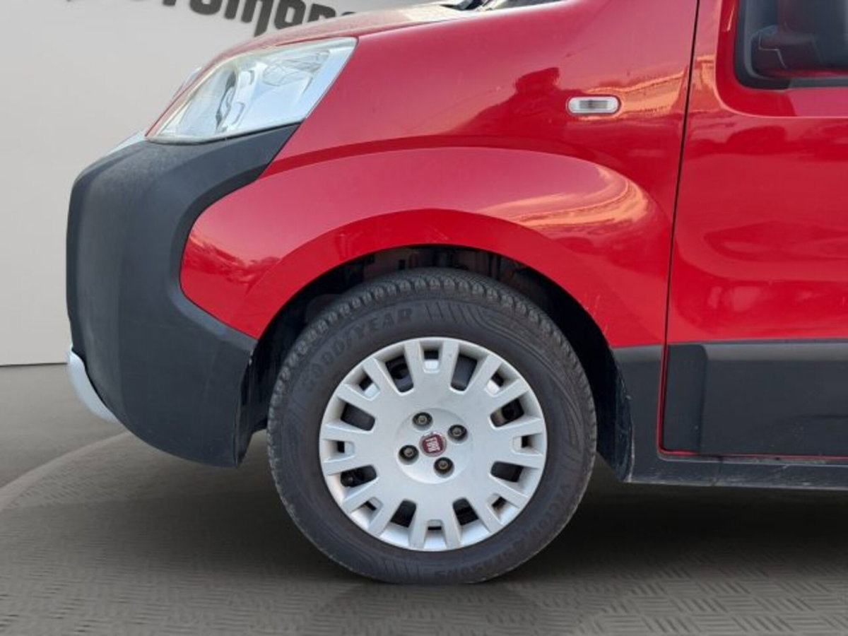 Fiat Fiorino Furgone cargo 1.3 mjt 95cv Adventure (19)