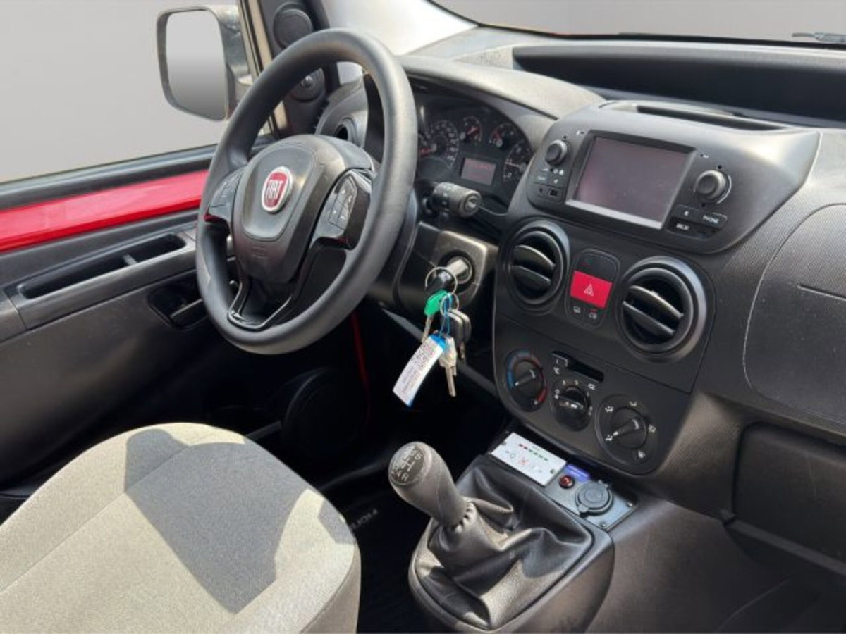Fiat Fiorino Furgone cargo 1.3 mjt 95cv Adventure (9)