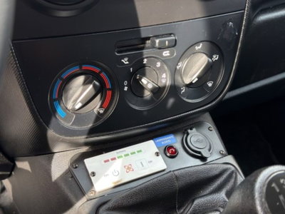 Fiat Fiorino Furgone cargo 1.3 mjt 95cv Adventure (14)