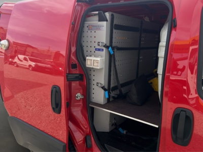 Fiat Fiorino Furgone cargo 1.3 mjt 95cv Adventure (8)