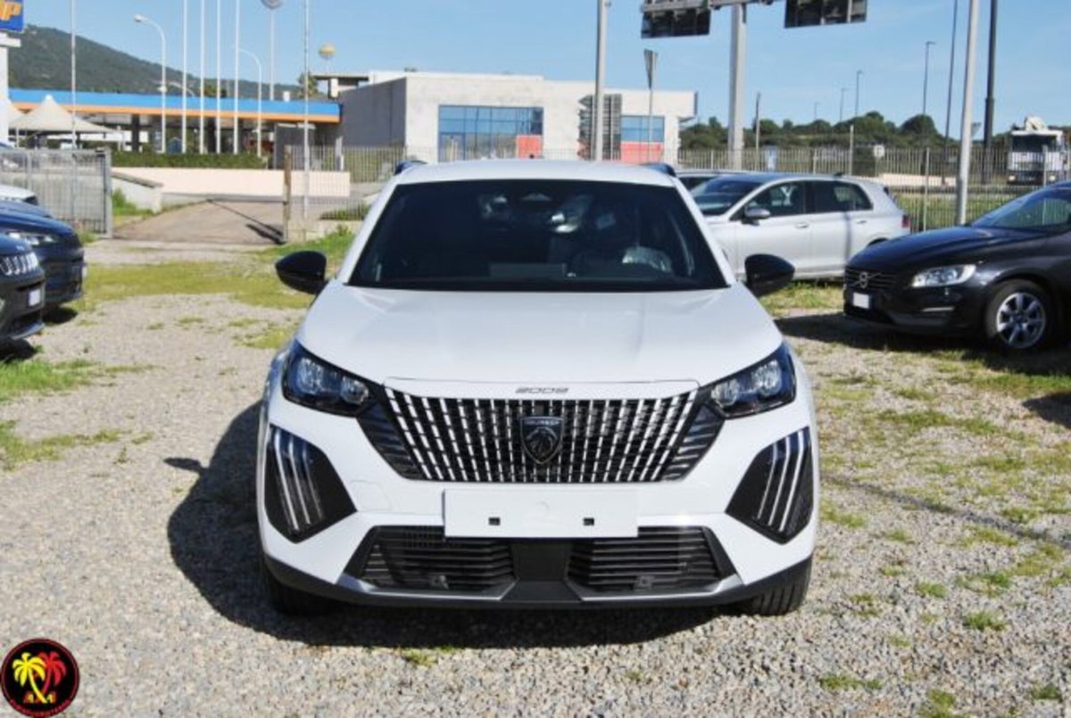 Peugeot 2008 PureTech 100 S&S Allure (2)