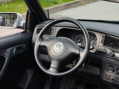 Volkswagen Golf Cabrio 1.6 cat Highline (19)