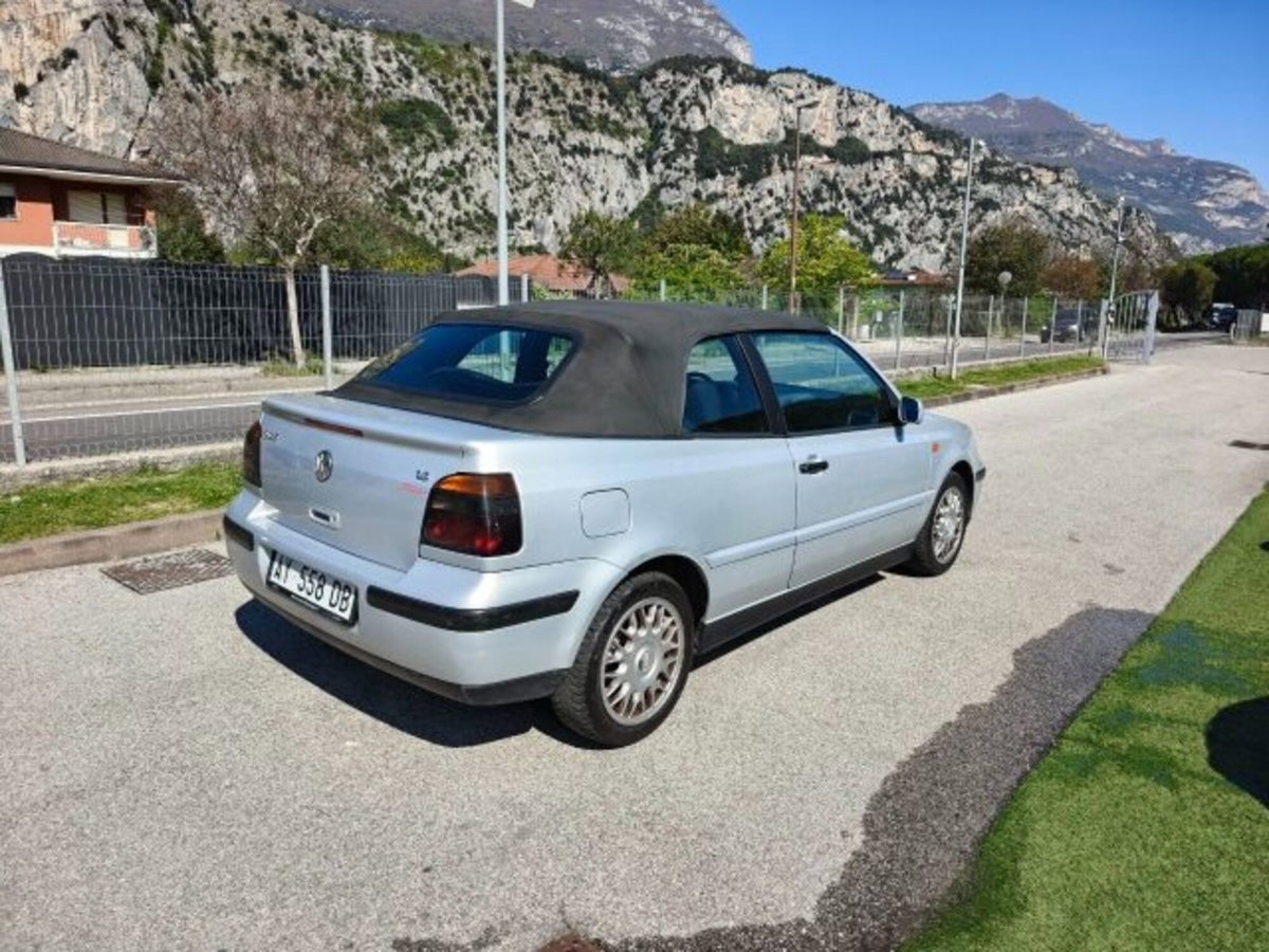 Volkswagen Golf Cabrio 1.6 cat Highline (5)