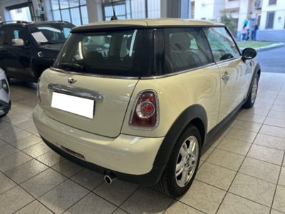 MINI Mini 1.6 16V One (55kW) (6)