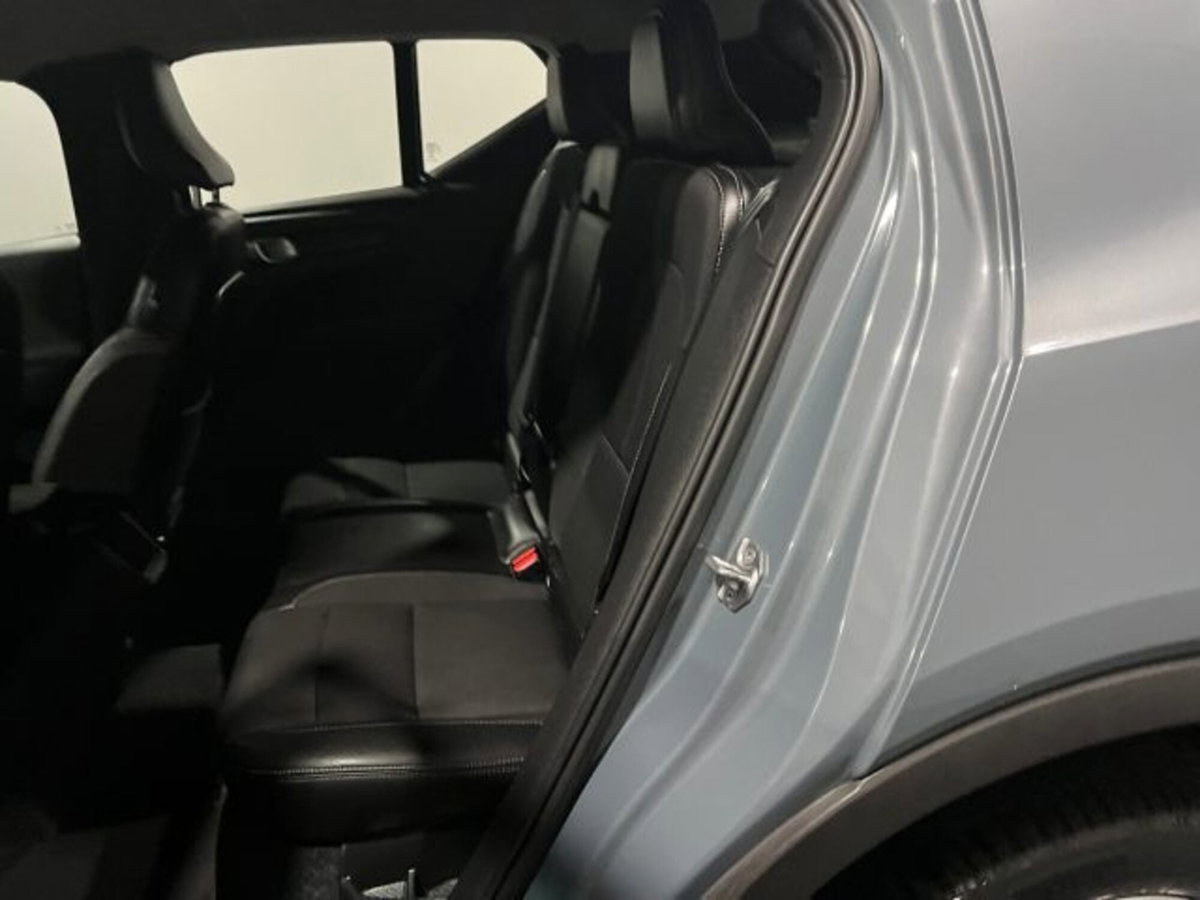 Volvo XC40 D3 Geartronic Business (9)