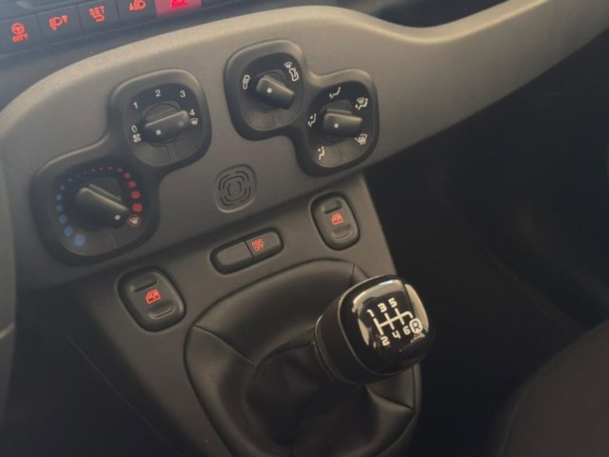 Fiat Panda 1.0 firefly hybrid s&s 70cv 5p.ti (12)