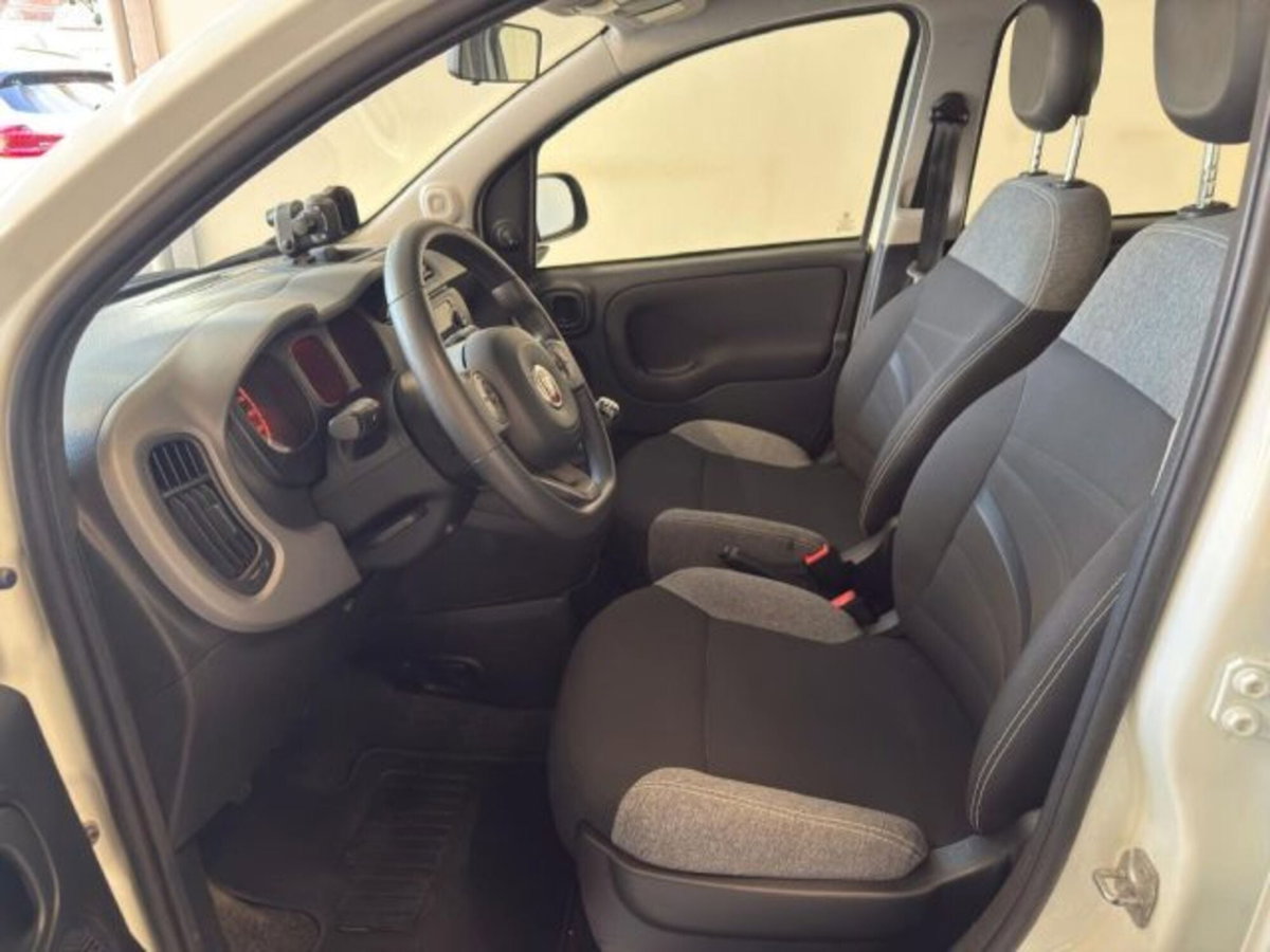 Fiat Panda 1.0 firefly hybrid s&s 70cv 5p.ti (18)