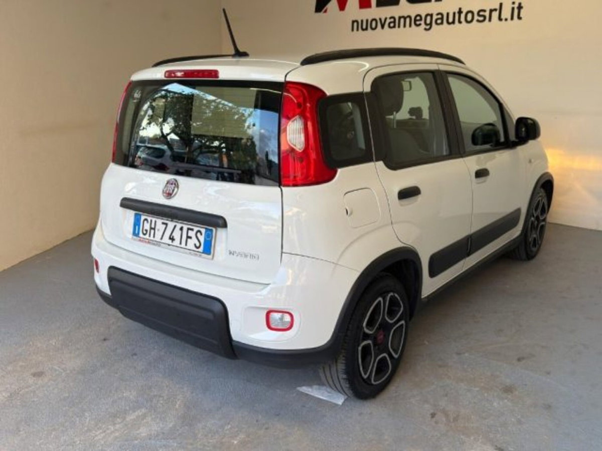 Fiat Panda 1.0 firefly hybrid s&s 70cv 5p.ti (5)
