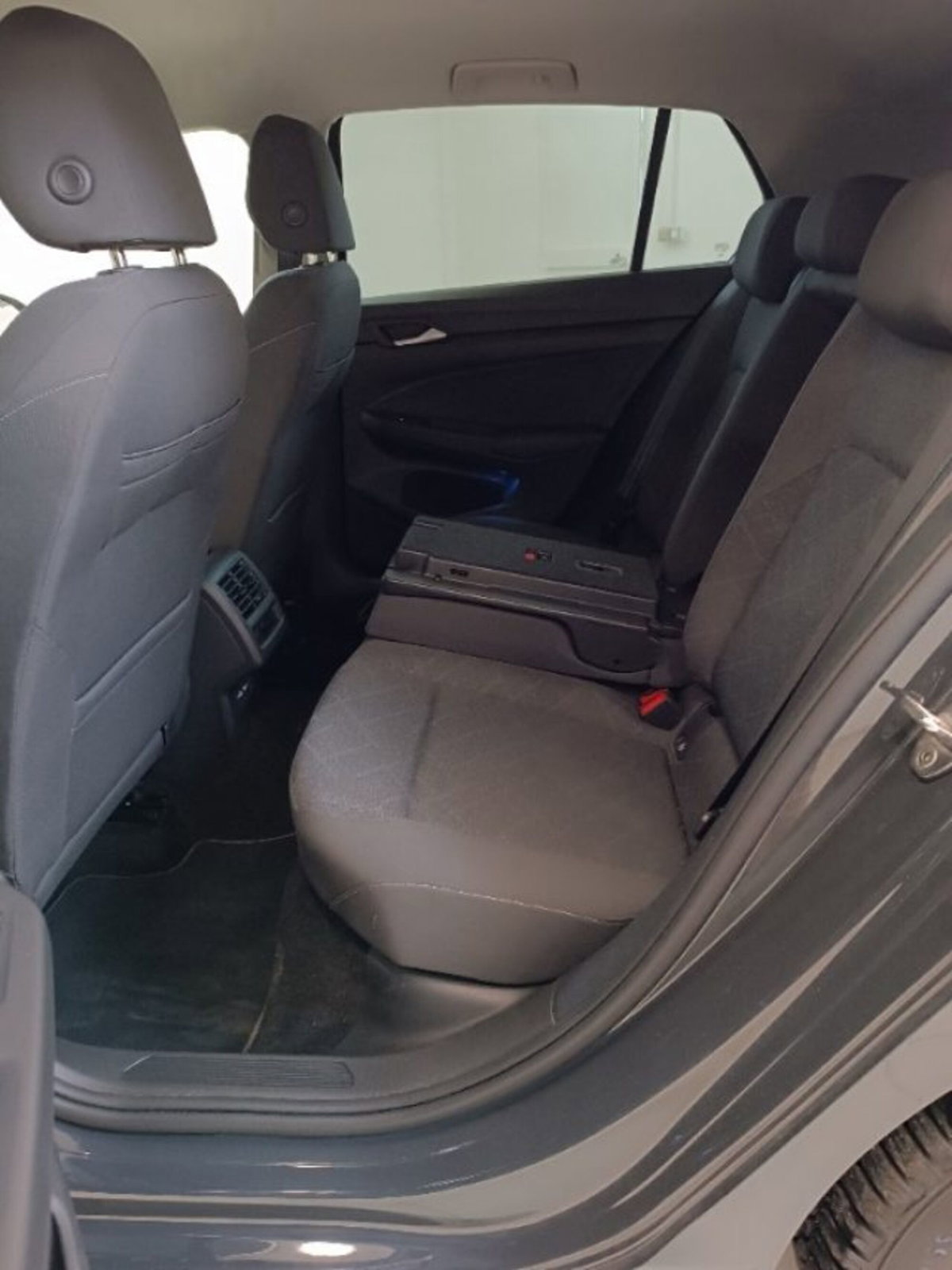 Volkswagen Golf Variant 2.0 TDI SCR DSG Style (15)
