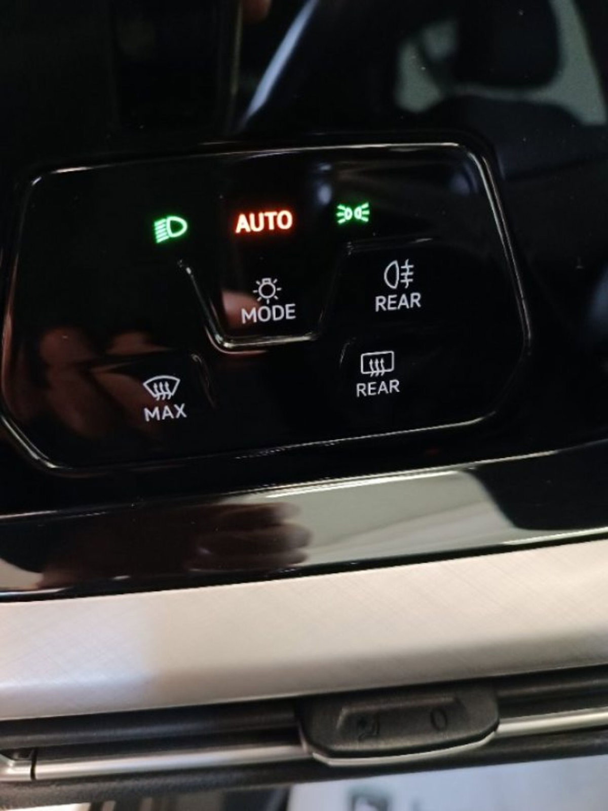 Volkswagen Golf Variant 2.0 TDI SCR DSG Style (20)