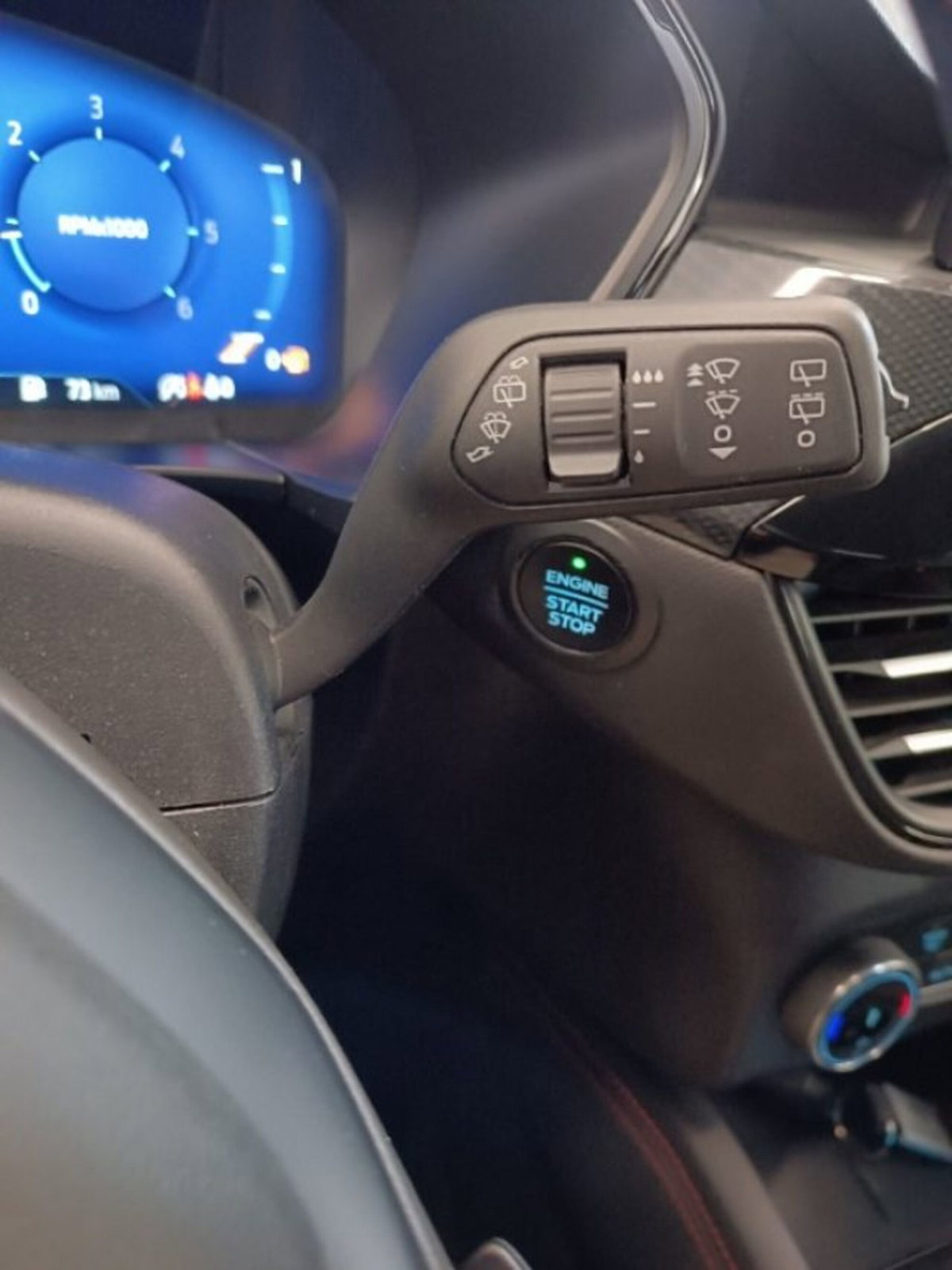 Ford Kuga 2.0 EcoBlue 120 CV aut. 2WD ST-Line X (17)