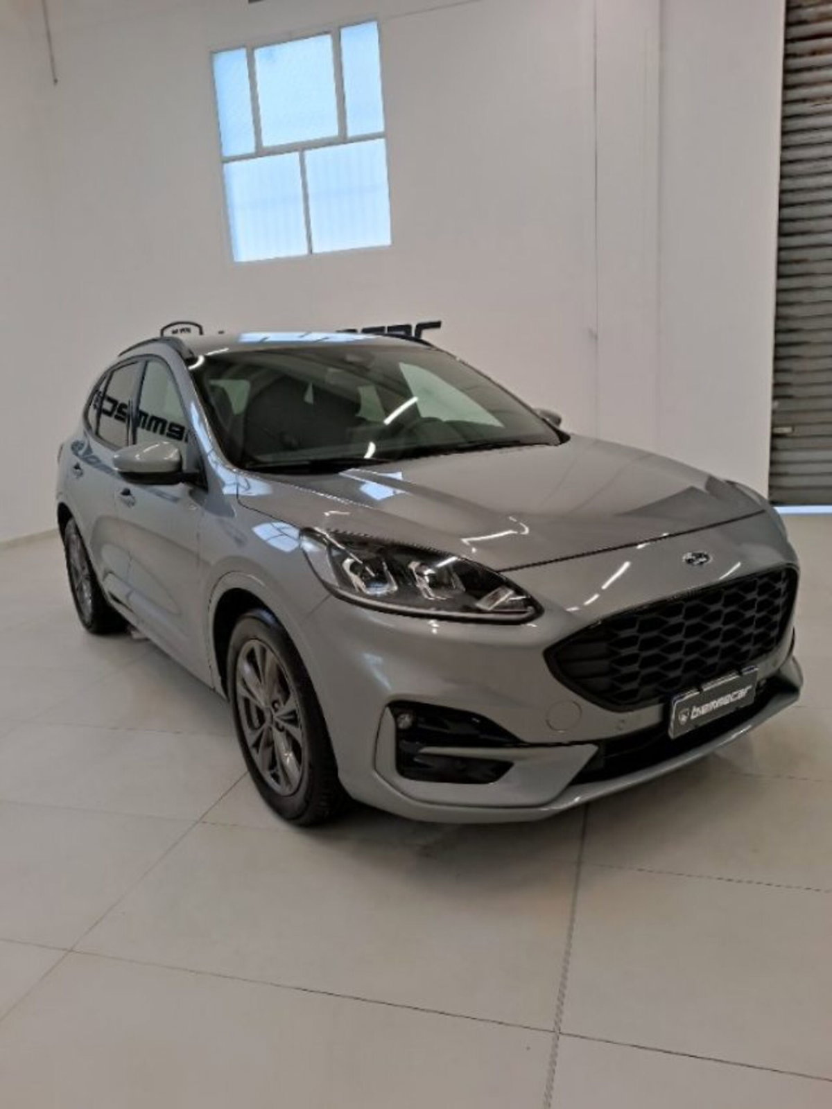 Ford Kuga 2.0 EcoBlue 120 CV aut. 2WD ST-Line X (2)