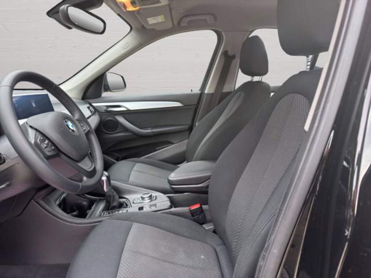BMW X1 xDrive25e Business Advantage (9)