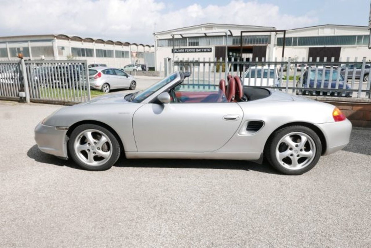 Porsche Boxster 2.5i 24V cat (3)
