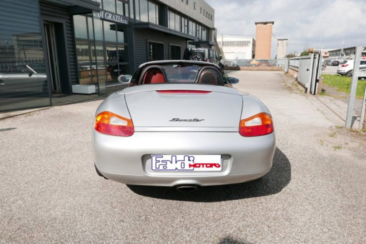Porsche Boxster 2.5i 24V cat (5)