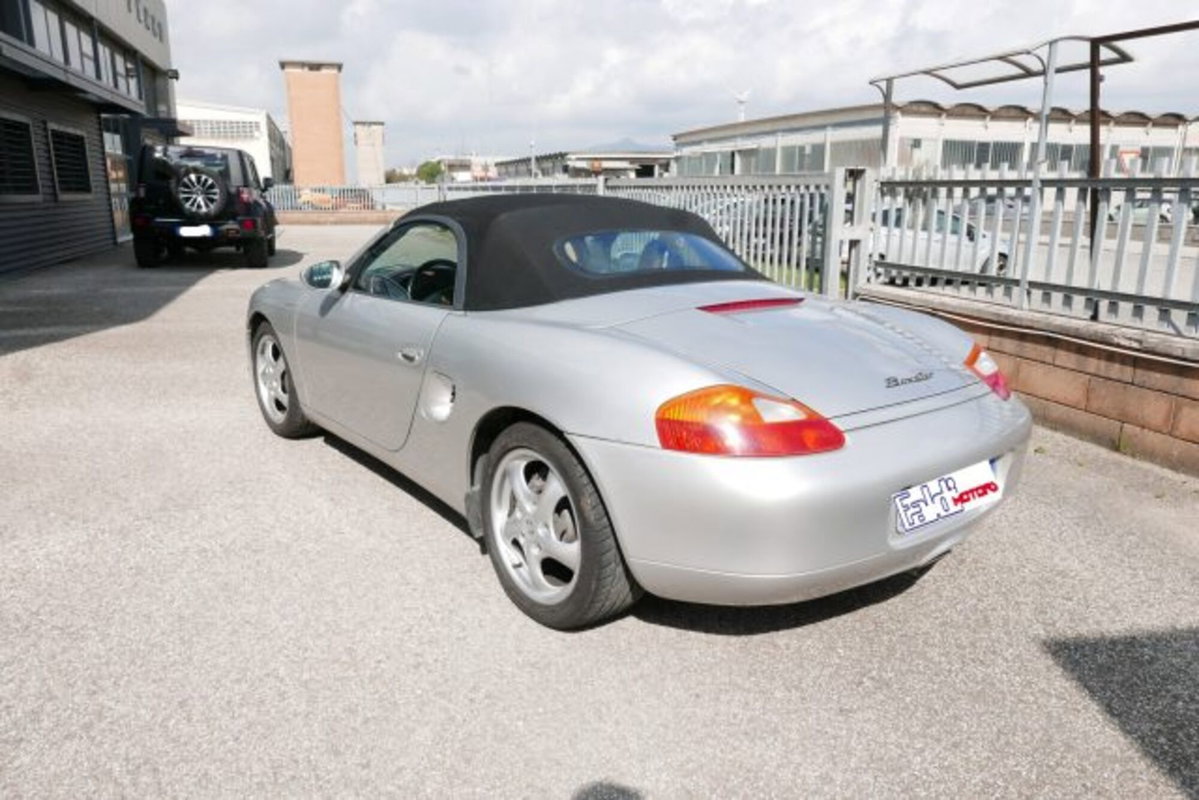 Porsche Boxster 2.5i 24V cat (8)