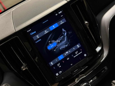 Volvo XC60 B4 Geartronic Momentum Pro (20)