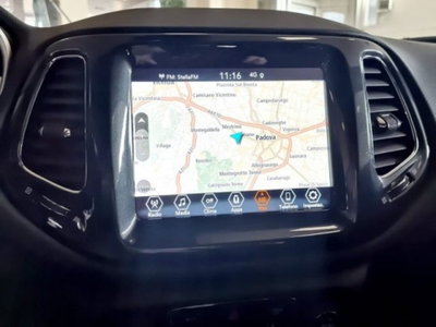 Jeep Compass 1.3 T4 190CV PHEV AT6 4xe Business Plus (12)