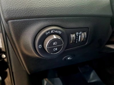 Jeep Compass 1.3 T4 190CV PHEV AT6 4xe Business Plus (18)